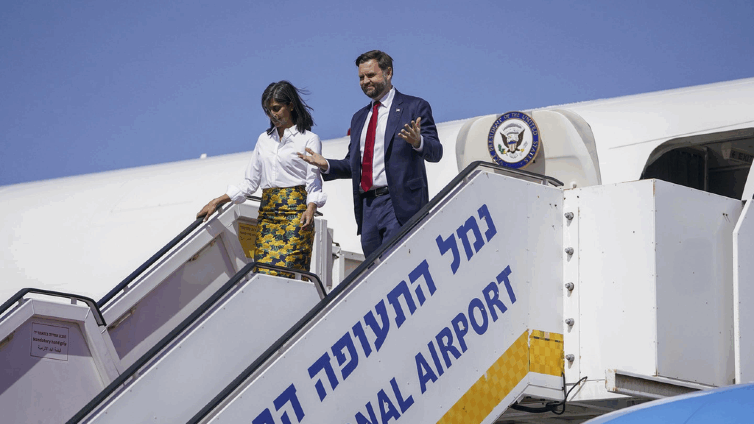 vance,-witkoff-y-kushner-viajan-a-israel-para-avanzar-en-el-acuerdo-de-trump-sobre-gaza,-mientras-hamas-advierte:-«cumplan-o-seran-erradicados».