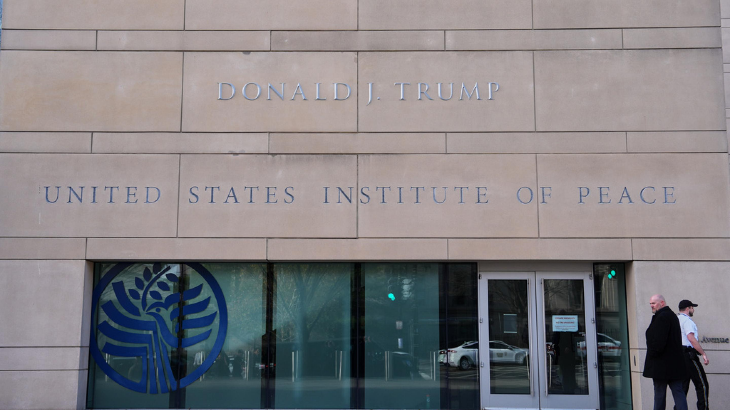 la-junta-de-paz-de-gaza-celebrara-su-primera-reunion-mientras-la-region-se-prepara-para-la-guerra