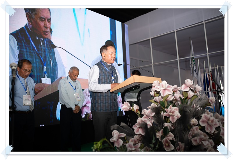 Turba hindú ataca iglesia doméstica, golpea a pastor y lo obliga a caminar sobre espinas