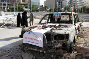 entre-alivio-y-temor:-iranies-reciben-la-tregua-con-incertidumbre